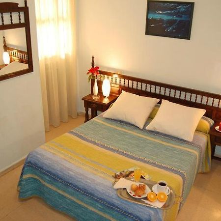 Hostal Los Infantes Salamanca Kültér fotó